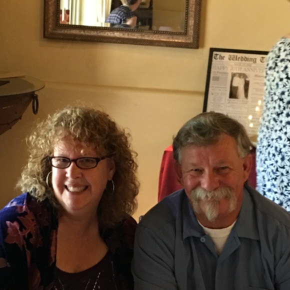 Meet your Posher, Sharon - Picture 3 of 9